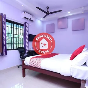 3* Hotel Oyo 4706 Chalil Residency